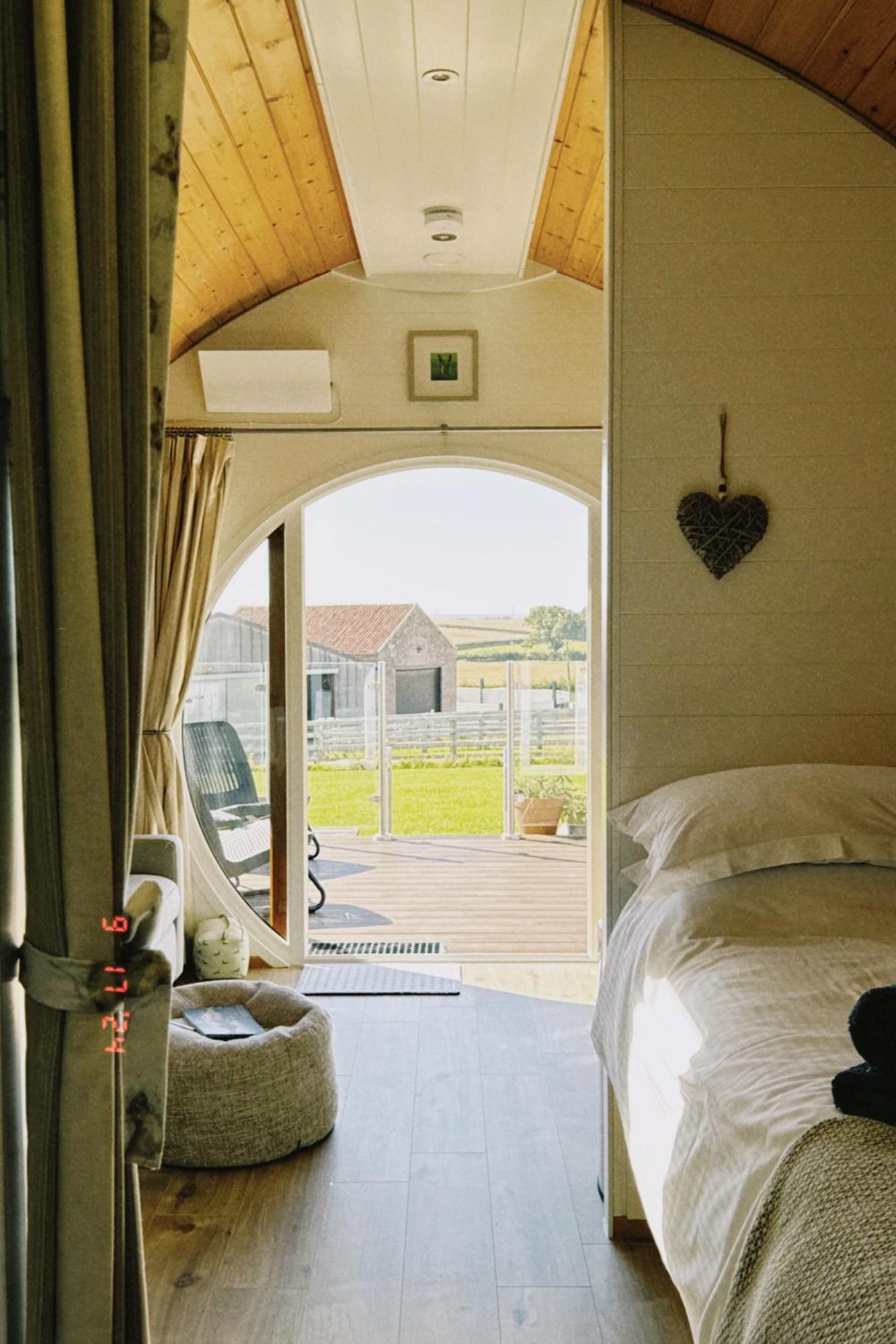 הוילה סטמפורד ברידג' Mingle Dale- Bugthorpe Grange Glamping מראה חיצוני תמונה