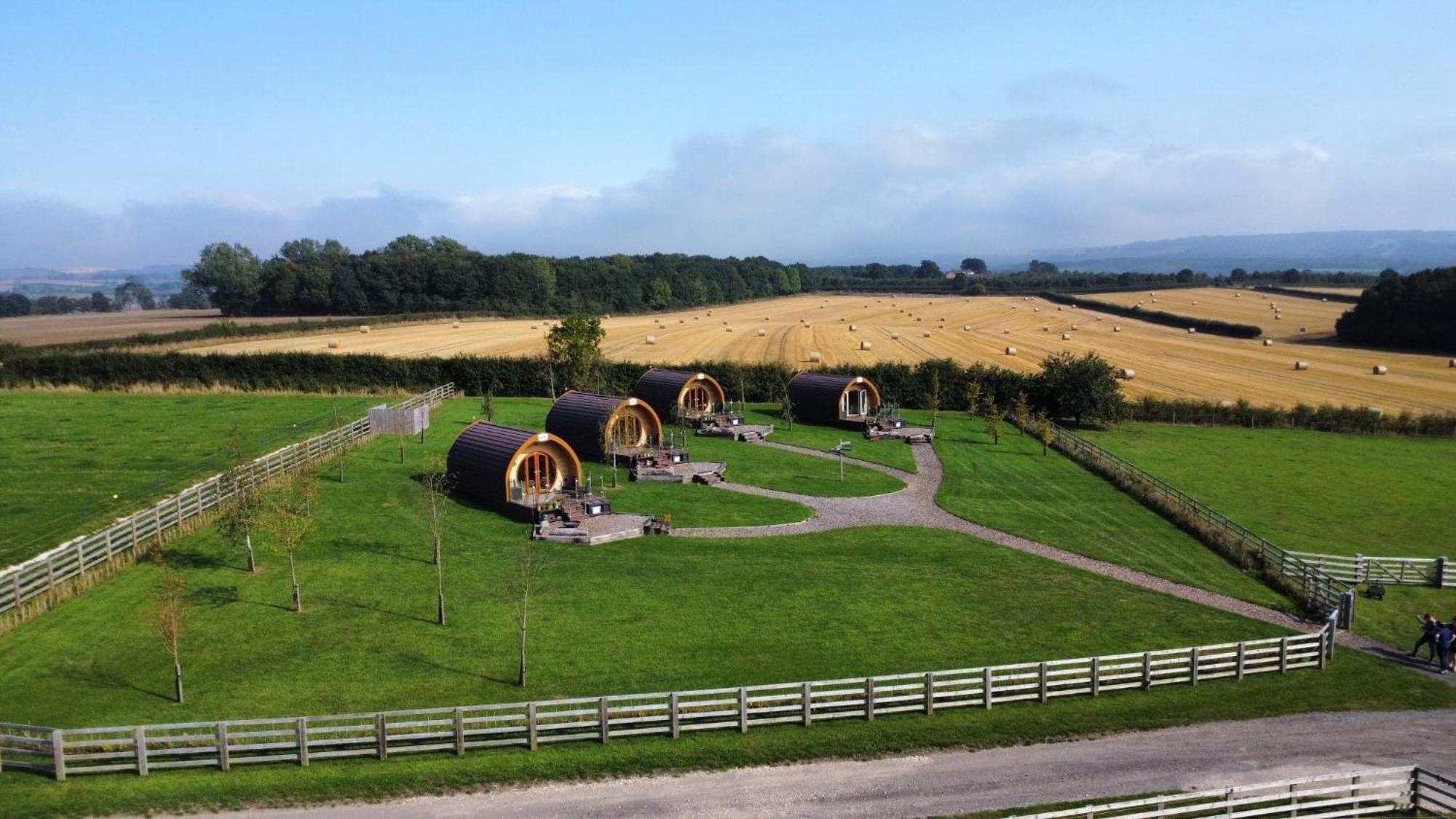 הוילה סטמפורד ברידג' Mingle Dale- Bugthorpe Grange Glamping מראה חיצוני תמונה