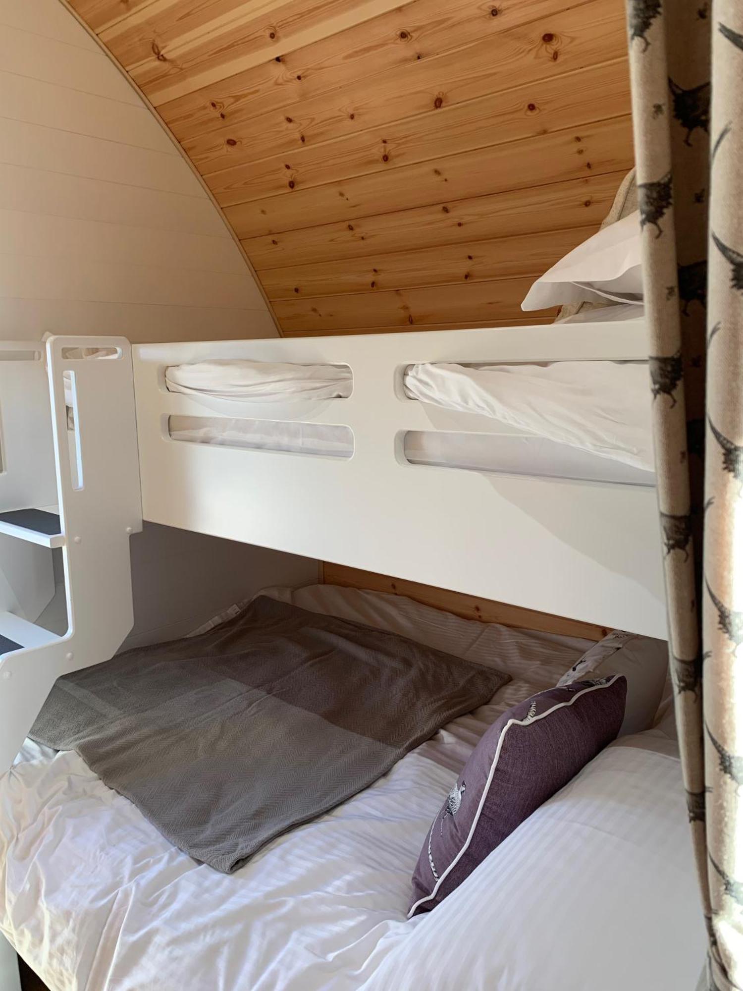 הוילה סטמפורד ברידג' Mingle Dale- Bugthorpe Grange Glamping מראה חיצוני תמונה