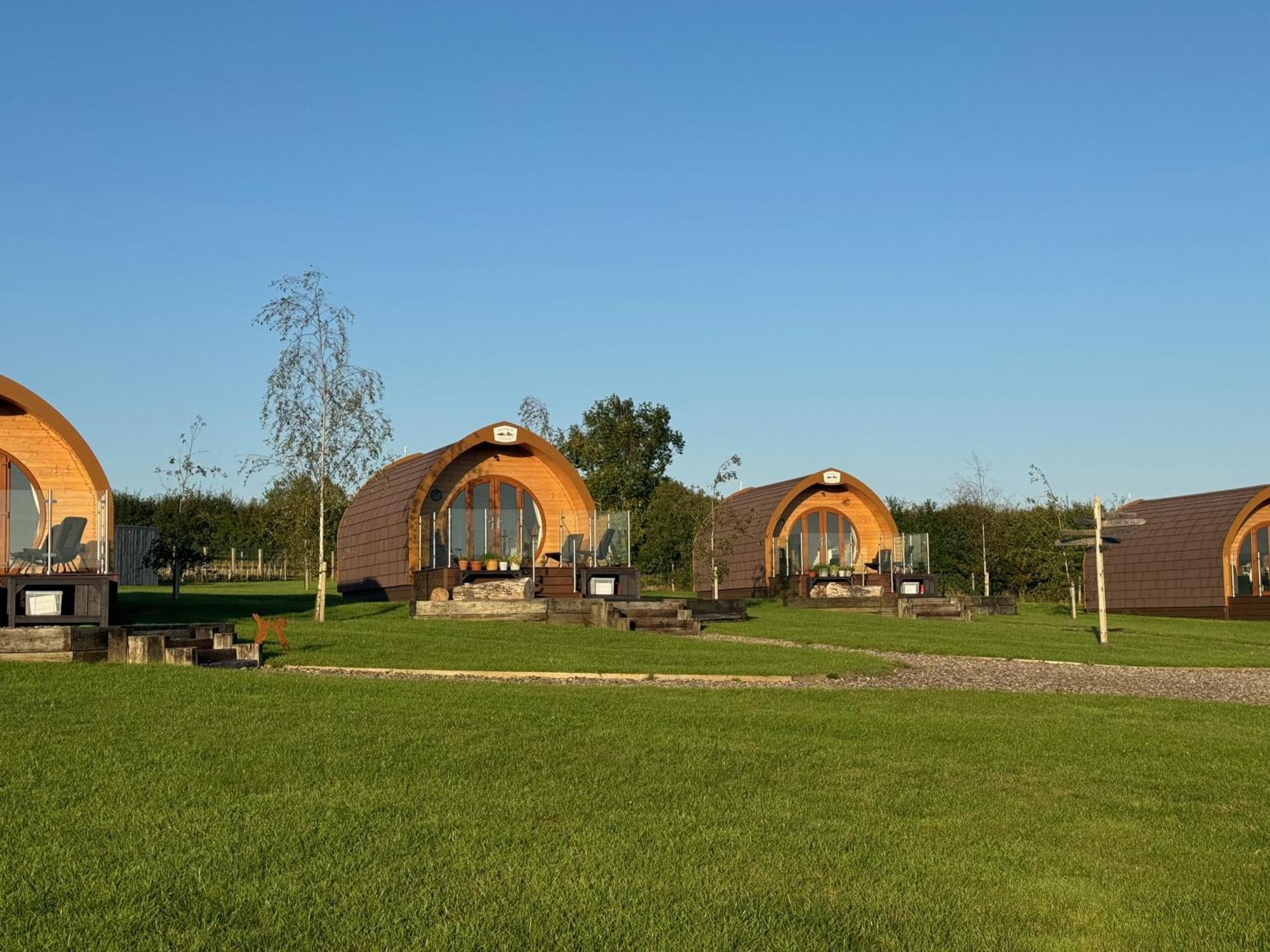 הוילה סטמפורד ברידג' Mingle Dale- Bugthorpe Grange Glamping מראה חיצוני תמונה